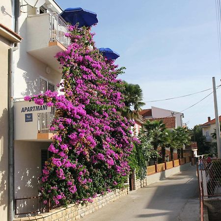 Apartments J&R Babara Biograd Na Moru Phòng bức ảnh