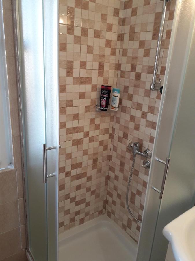 Apartments J&R Babara Biograd Na Moru Ngoại thất bức ảnh