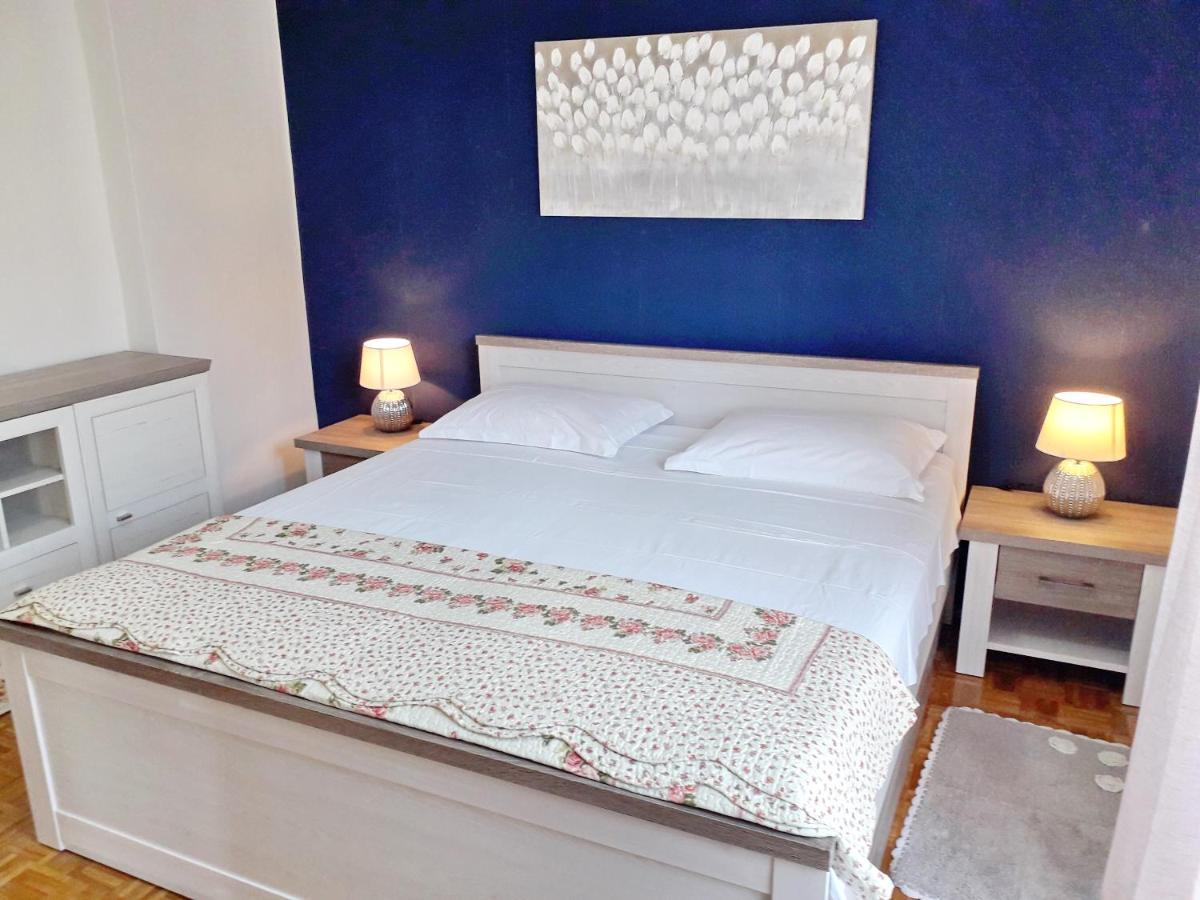 Apartments J&R Babara Biograd Na Moru Ngoại thất bức ảnh