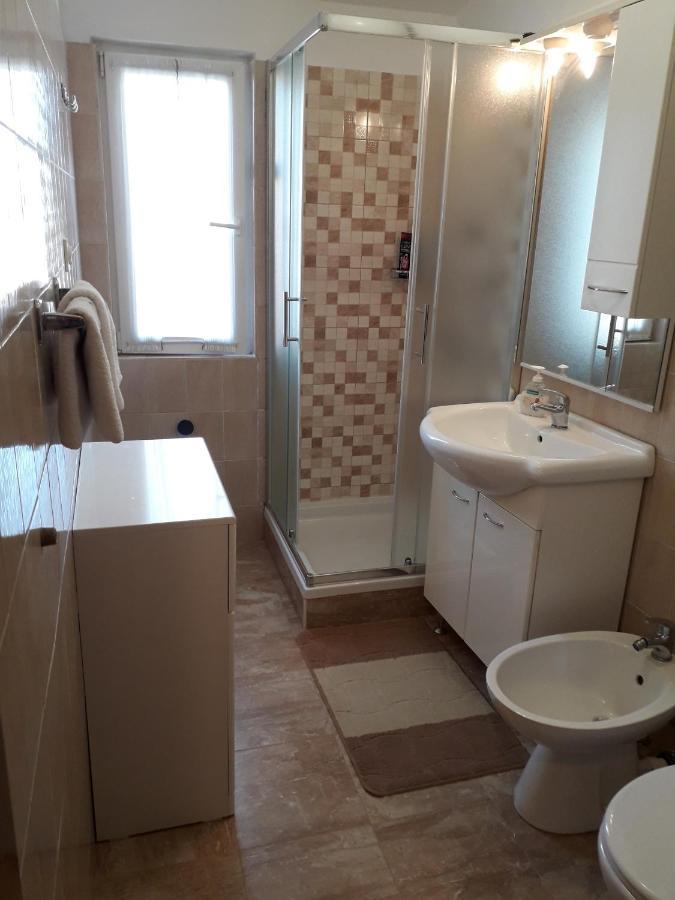 Apartments J&R Babara Biograd Na Moru Ngoại thất bức ảnh