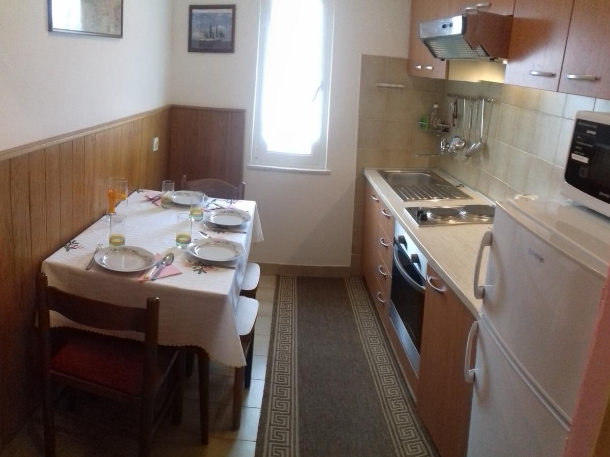 Apartments J&R Babara Biograd Na Moru Ngoại thất bức ảnh